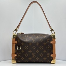 Louis Vuitton Trunk de côté monogramme MM 68250638