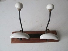 porte-manteau ancien en porcelaine