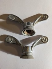 Paire de papillon serrage de