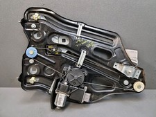 Leve vitre arriere gauche - Renault Megane III CC - 827210018R/827210018R