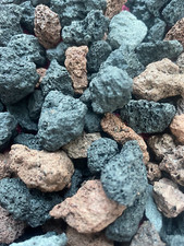50 pierre volcanique 1/3 cm