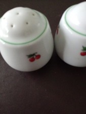 Salière et poivrière