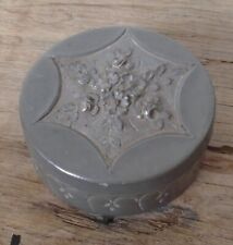 ART NOUVEAU BOITE ETAIN FRANçAIS SIGNÉE A VILLIEN BONBONNIERE