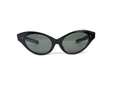 BELLES LUNETTES DE SOLEIL OEIL