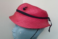 ANCIEN CHAPEAU DE FEMME - EN PAILLE ROSE - VINTAGE