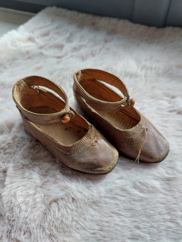 Ancienne paire chaussures - paire,