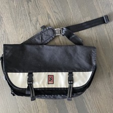 Chrome Industries Metropolis