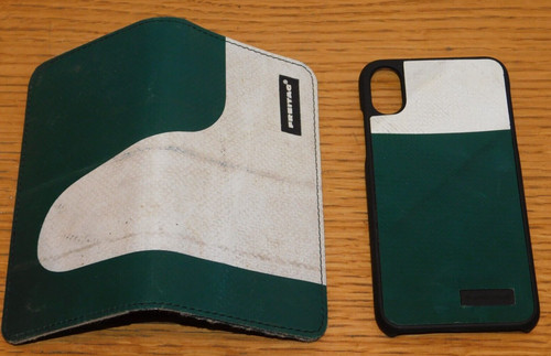 Housse coque aimantée - +,