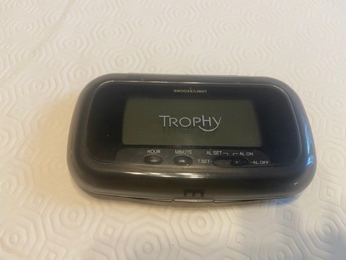 Réveil trophy quartz - à,