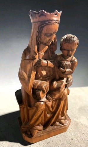 Belle statue religieuse
