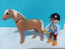 PLAYMOBIL FIGURINE FILLE AVEC