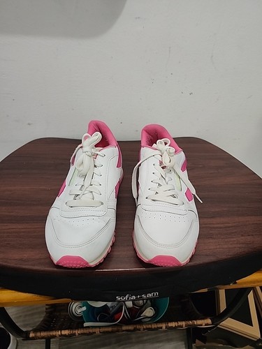 Athleisure reebok classic - athleisure,