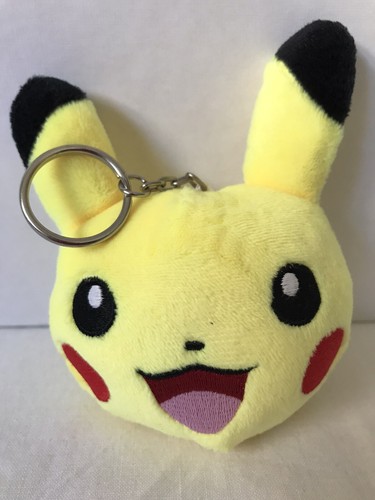 Peluche pikachu pokémon - pikachu,