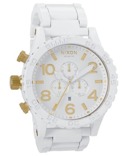 Montre analogique quartz - à,