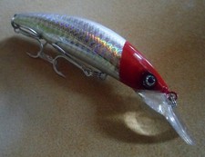 Leurre pêche mer riviere 9,5cm (sans bavette) 14g 0-2,5m gris holo tête rouge