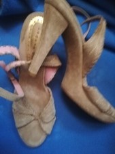 ? Escarpins Barbara bui ? en cuir taille 40 ? 