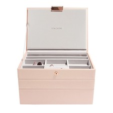 boîte à bijoux classique en