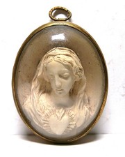 Ancien reliquaire-Sainte