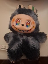 Peluche Labubu Secret yeux arc