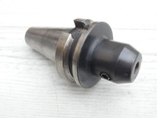 cone de fraisage BT40 mandrin porte fraise a queue weldom diamètre 10mm  (151)