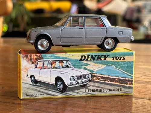 Dinky toys 514 alfa - dinky,