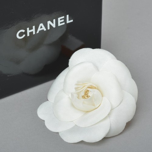 Authentique broche corsage