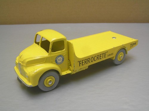 Dinky toys 419 - dinky, leyland