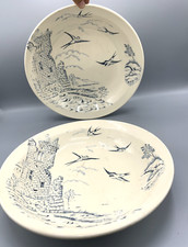 Paire de plats creux anciens