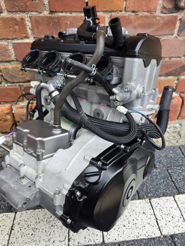 Suzuki gsxr 1000 gsx - 1000, l6