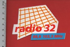 ❤ RADIO 32 FM - AUTOCOLLANT