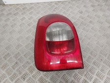 Feu arriere principal gauche