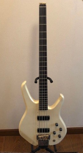 Riverhead status copy - status, bass