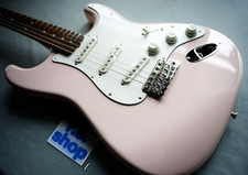 Guitare électrique Fender MIJ
