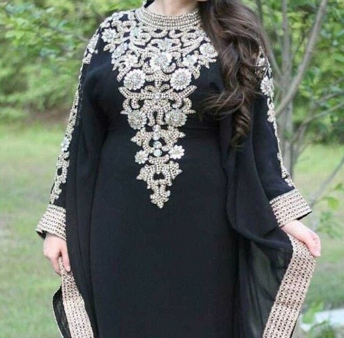 Robe longue fantaisie noire