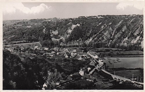 Saint leonard des bois - saint,