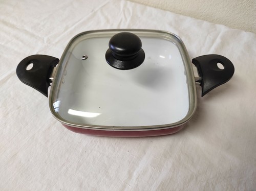 Sauteuse avec couvercle x - ,