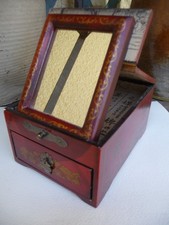 Boîte À Bijoux En Bois Et