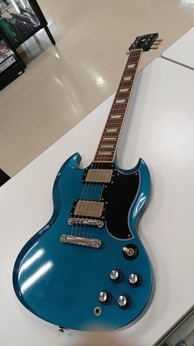 Guitare électrique bacchus - électrique,