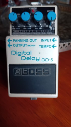 Pédale boss digital delay - digital,
