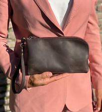 Pochette femme cuir véritable fait main, clutch cuir avec dragonne, sac à main