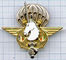 Insigne BOUSSEMART forces armées françaises / OPERATION LICORNE / PARACHUTISTES