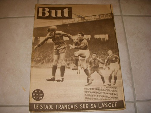 But 052 1947 - foot, stade