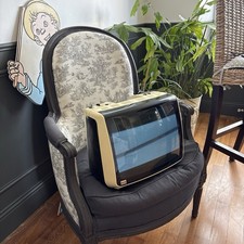 Télévision Télé Vintage de 1977 Marque Schaub-Lorenz . Elle s’allume - Vintage