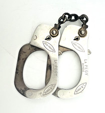 Ancienne paire de menottes La Pegy Unis France –  644011
