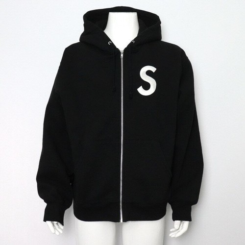 Supreme initial logo - initial,