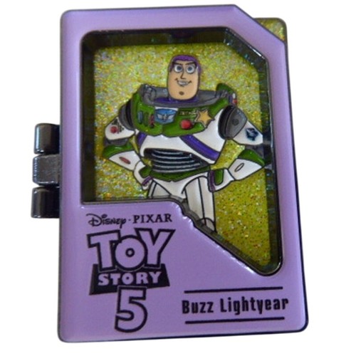 Disney pin trading - trading, story