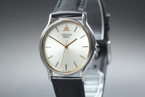 Presque comme neuve montre - [presque,