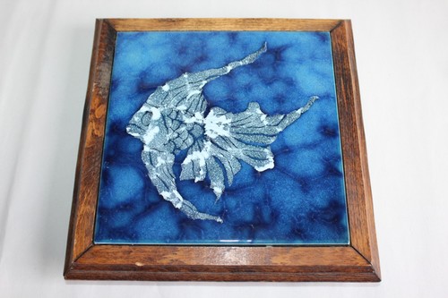 Dessous plat faïence de - dessous, en