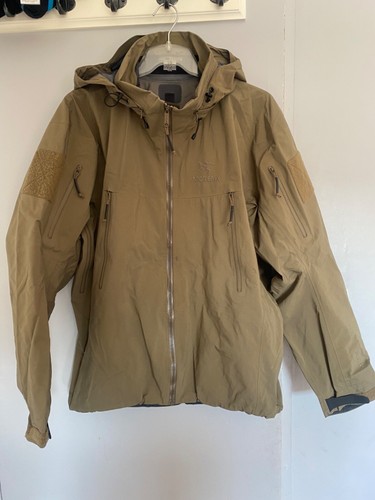 Arcteryx leaf alpha jacket gen - leaf,