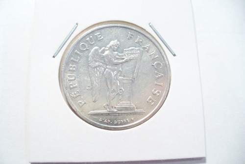 Tres jolie monnaie - monnaie, 100